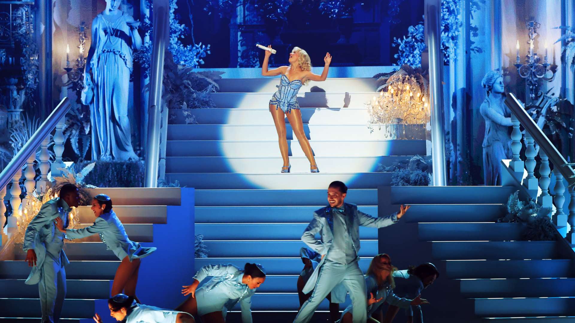 他的到來將 他的到來將